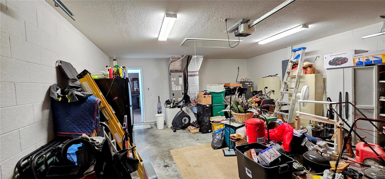 SILVER SPGS SHORES UN #25 - Residential