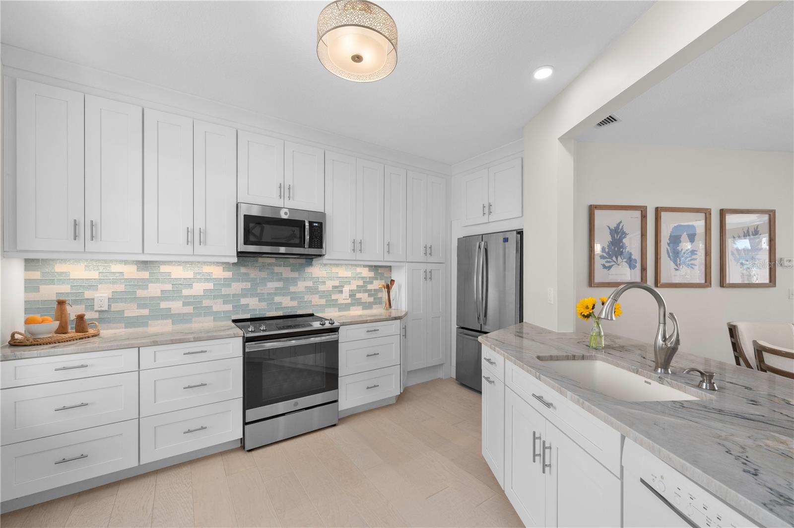 8735 LAKESIDE BOULEVARD 210
