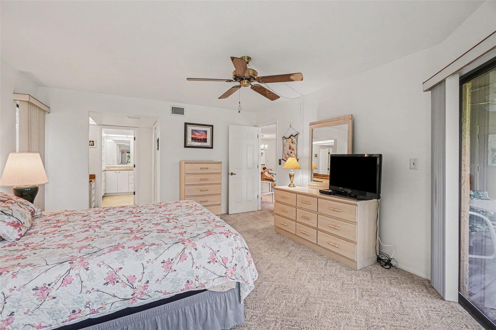 BANYAN POINT PH 03 - Residential