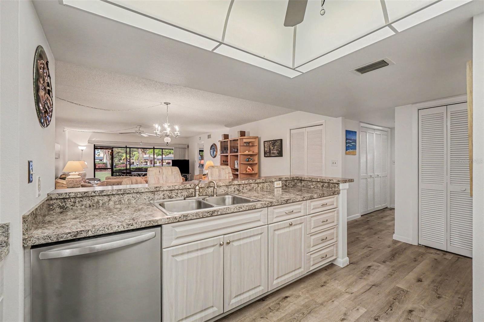 601 SHREVE STREET 66A
