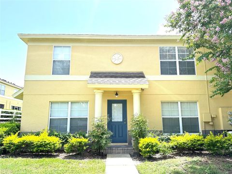 A home in VALRICO