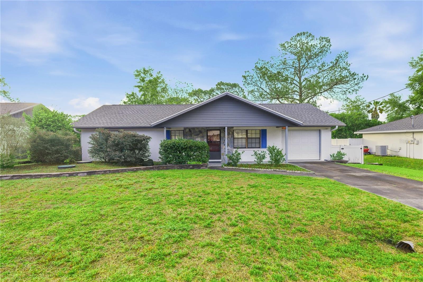 SILVER SPGS SHORES UN 23 - Residential