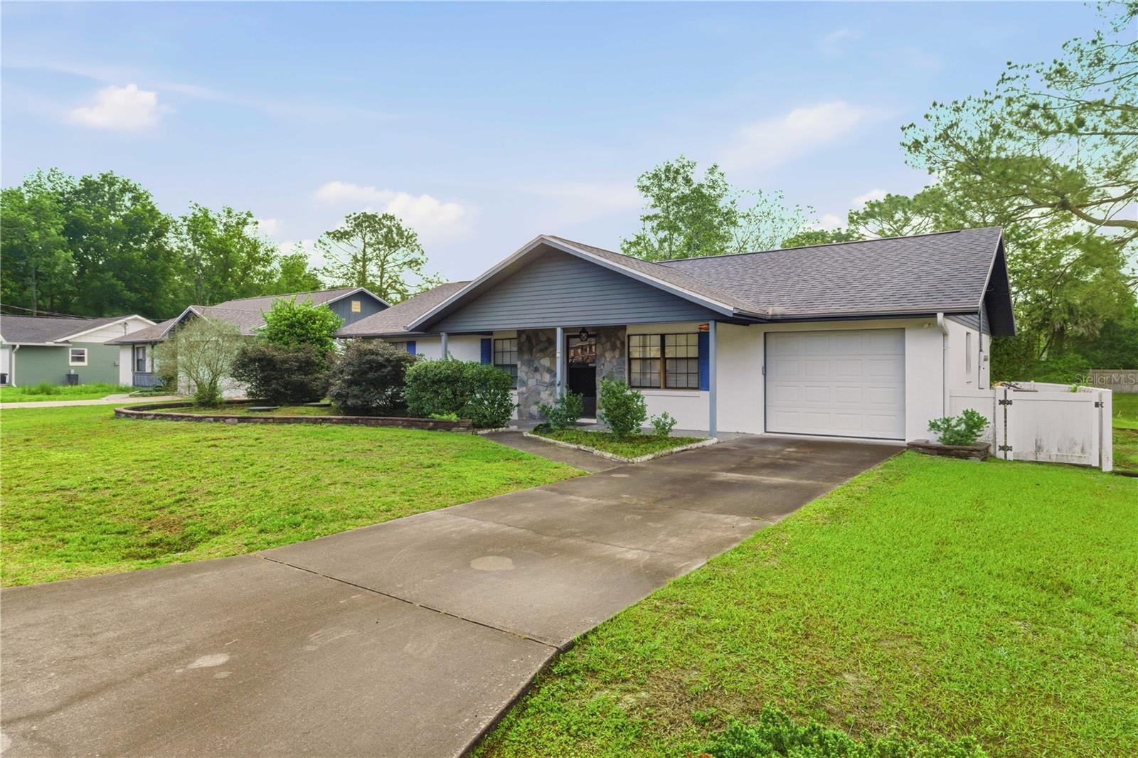 SILVER SPGS SHORES UN 23 - Residential