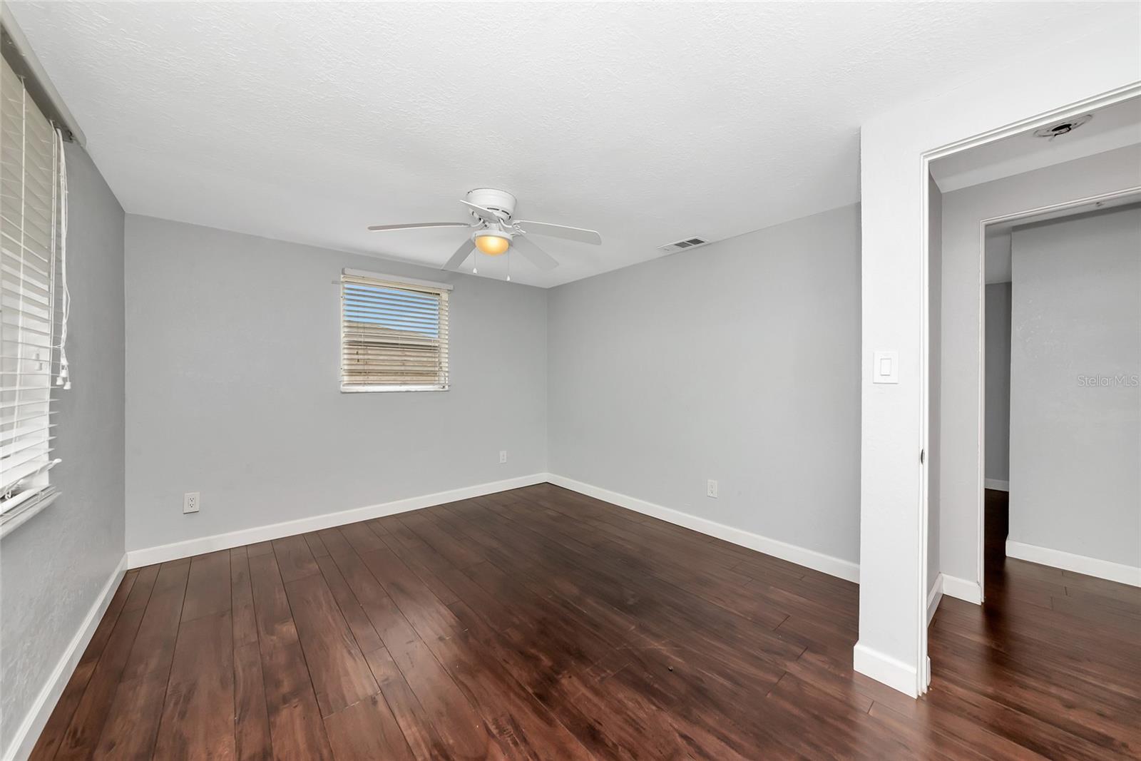 SOUTH GATE UNIT 31 - Residential