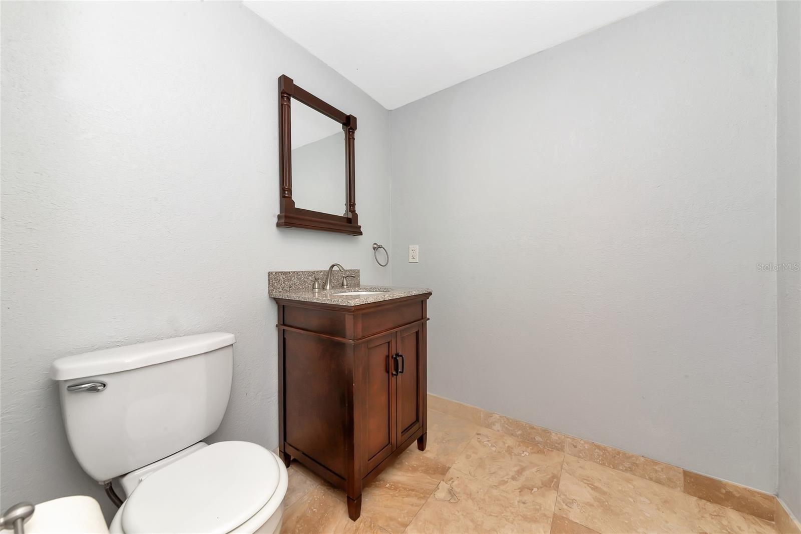 SOUTH GATE UNIT 31 - Residential