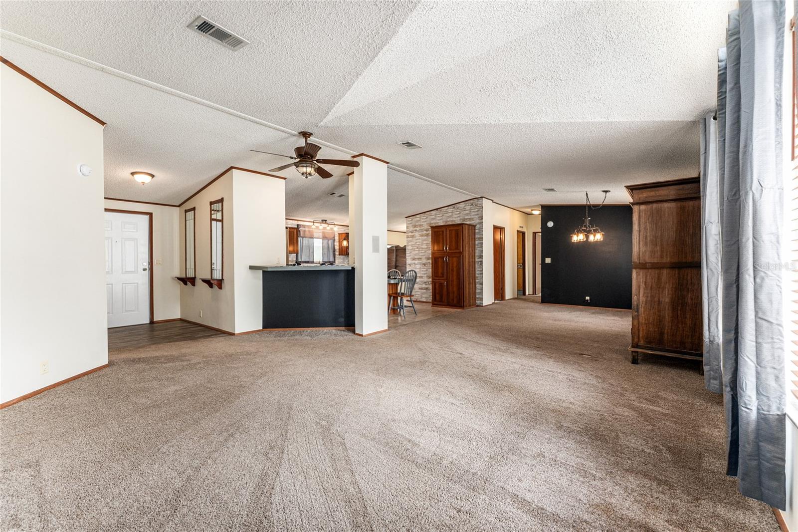 SHADY HILLS ESTATES - Residential