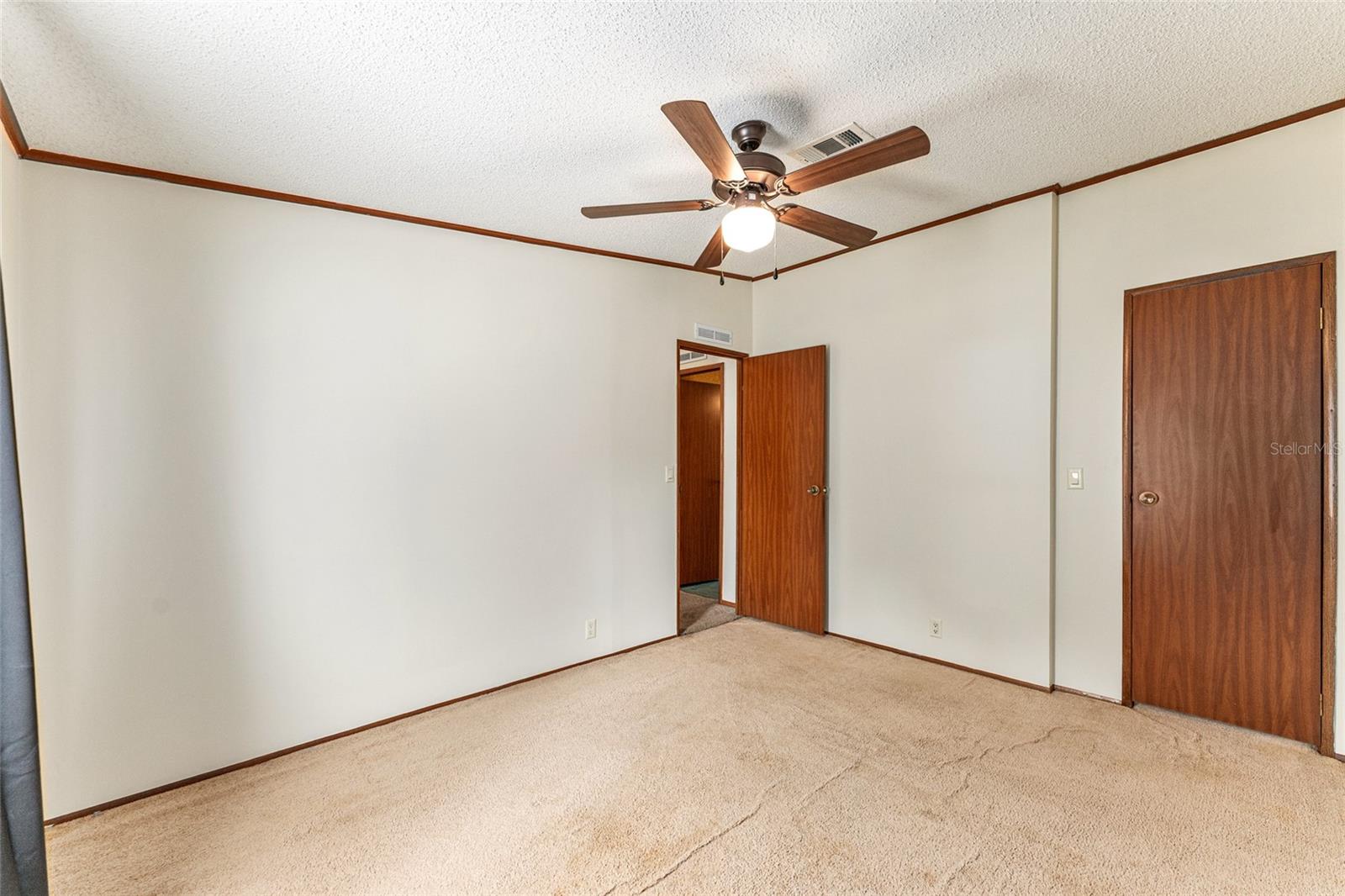 SHADY HILLS ESTATES - Residential