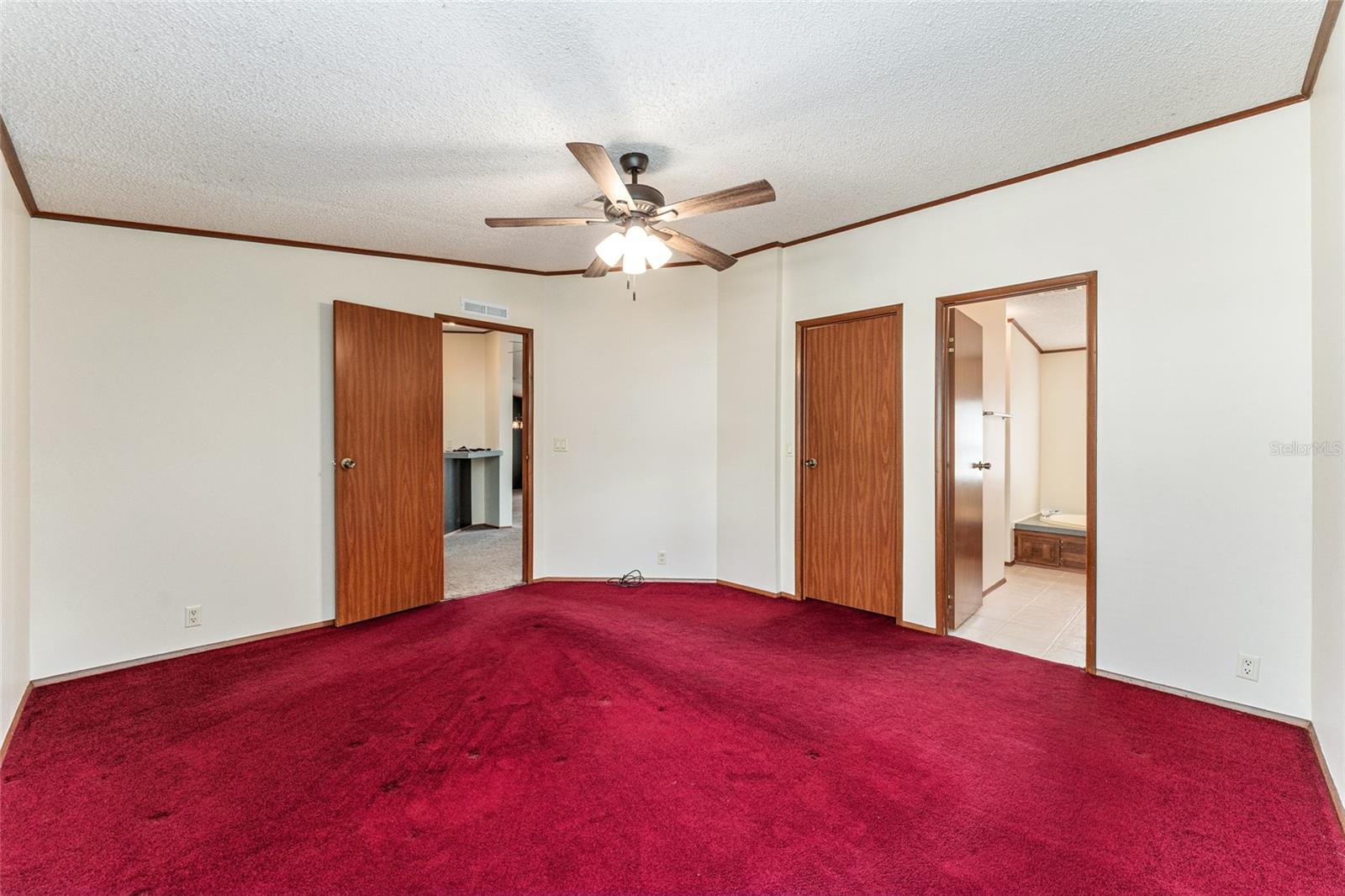 SHADY HILLS ESTATES - Residential