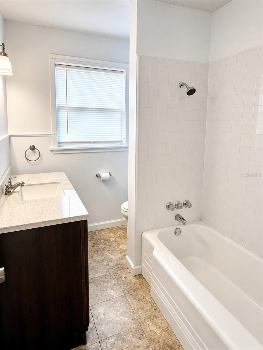 BEACHTON PARK - Residential