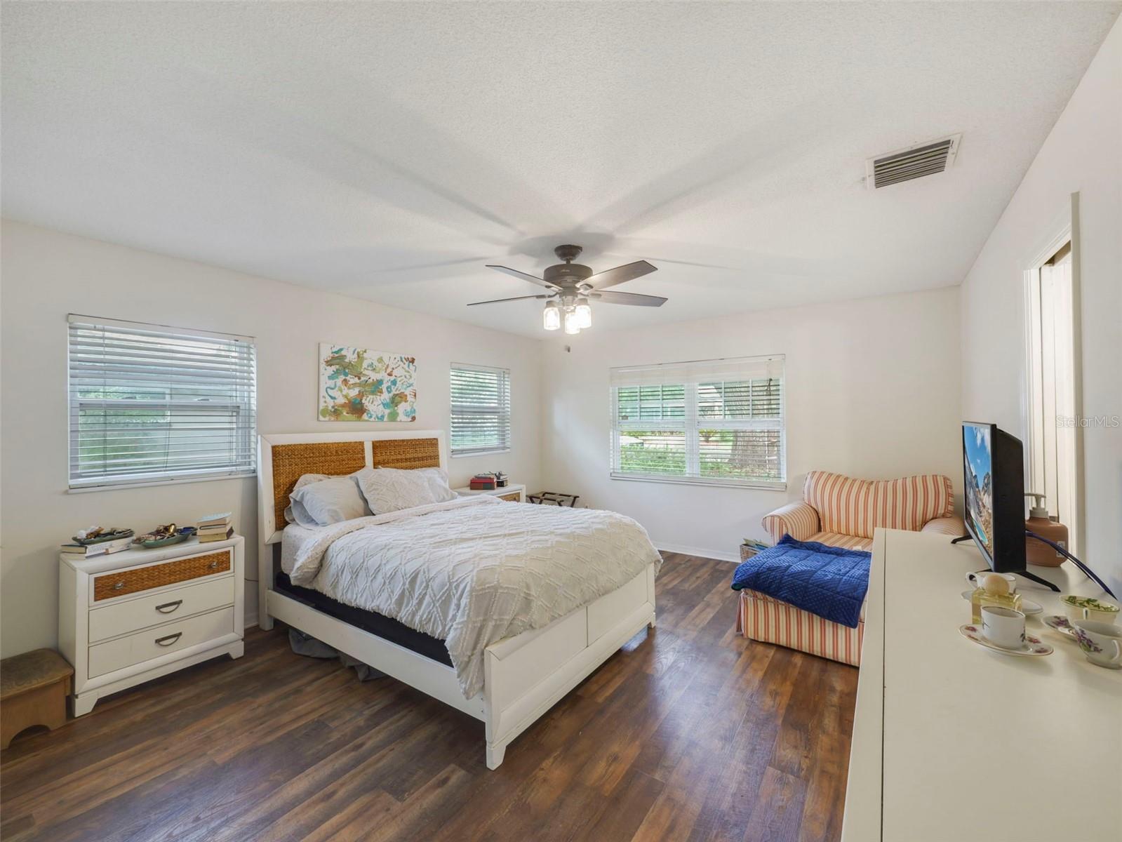 GLEN ARDEN HEIGHTS - Residential