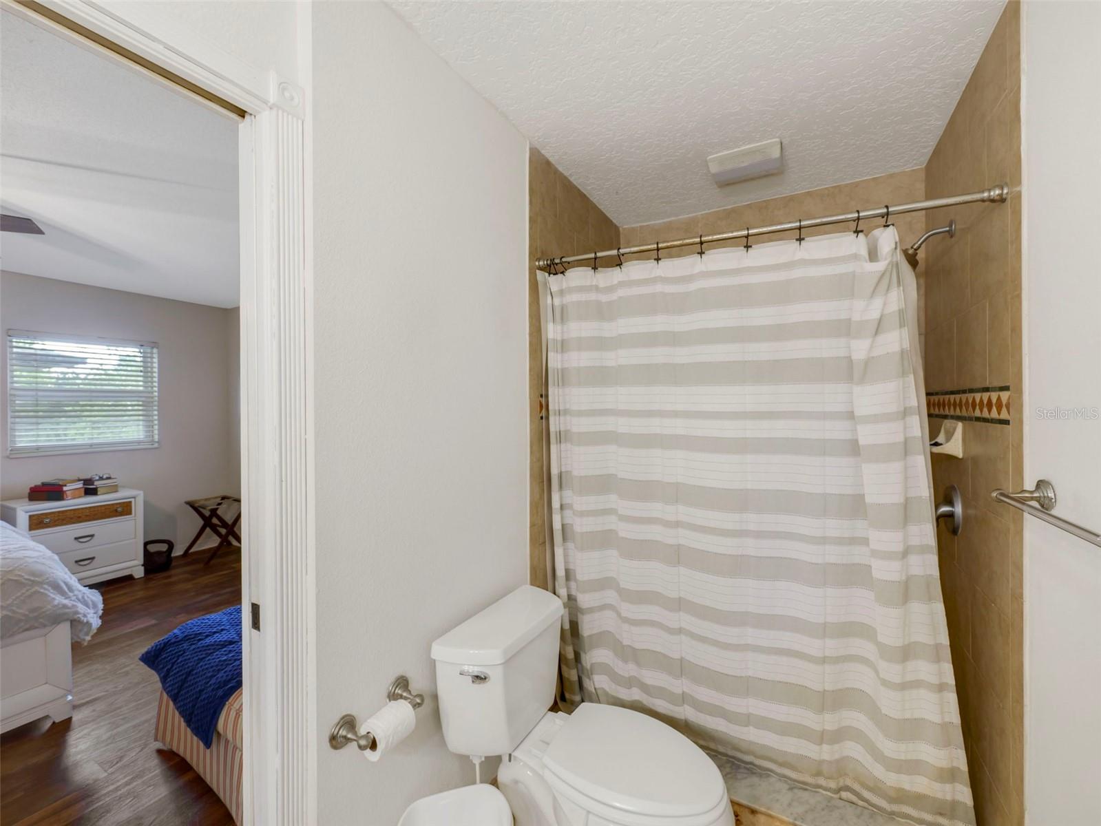 GLEN ARDEN HEIGHTS - Residential