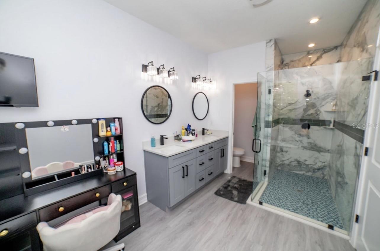 NORTHSHORE HIGHLANDS - Residential