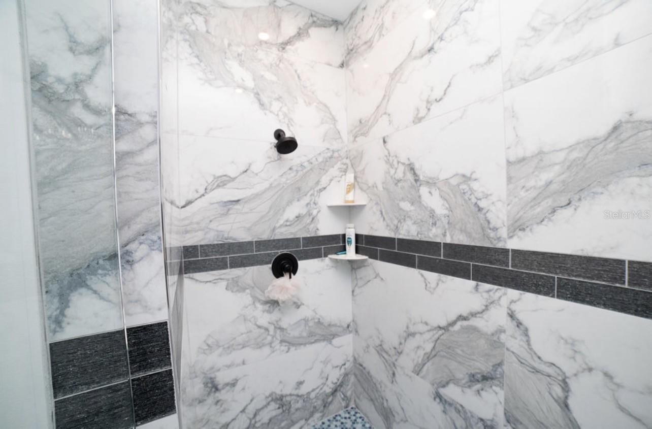 NORTHSHORE HIGHLANDS - Residential