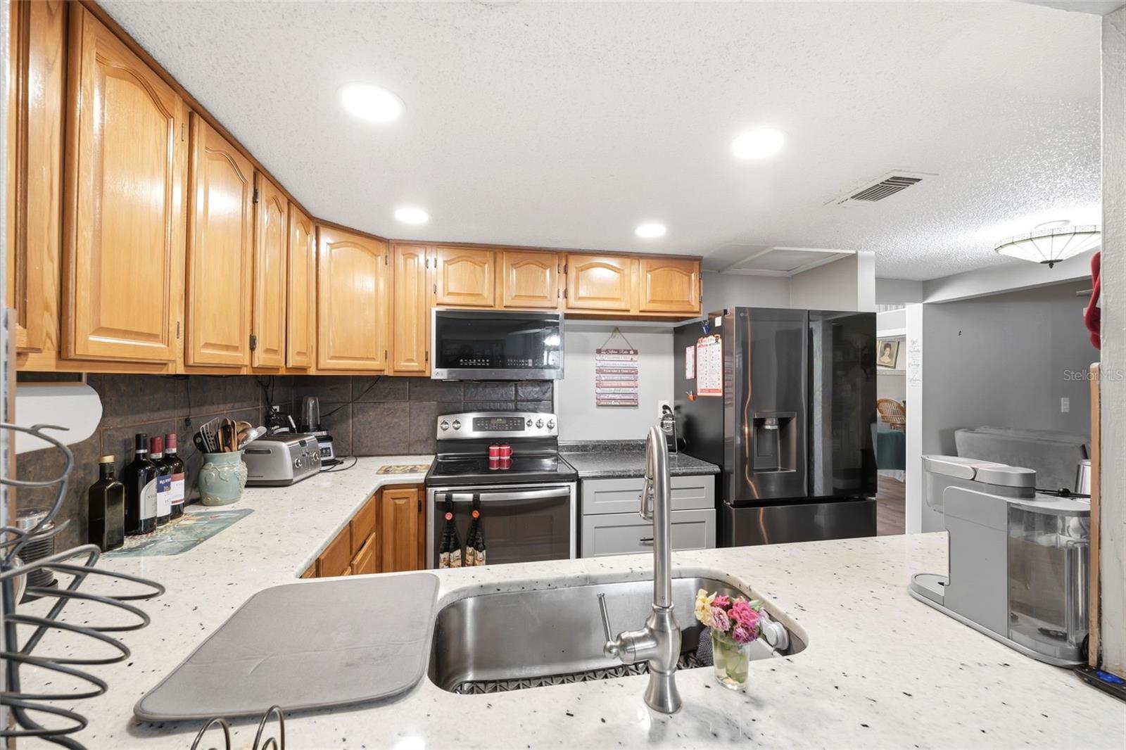 BEACON WOODS CIDER MILL - Residential