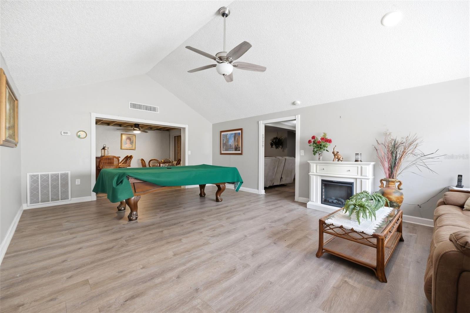BEACON WOODS CIDER MILL - Residential