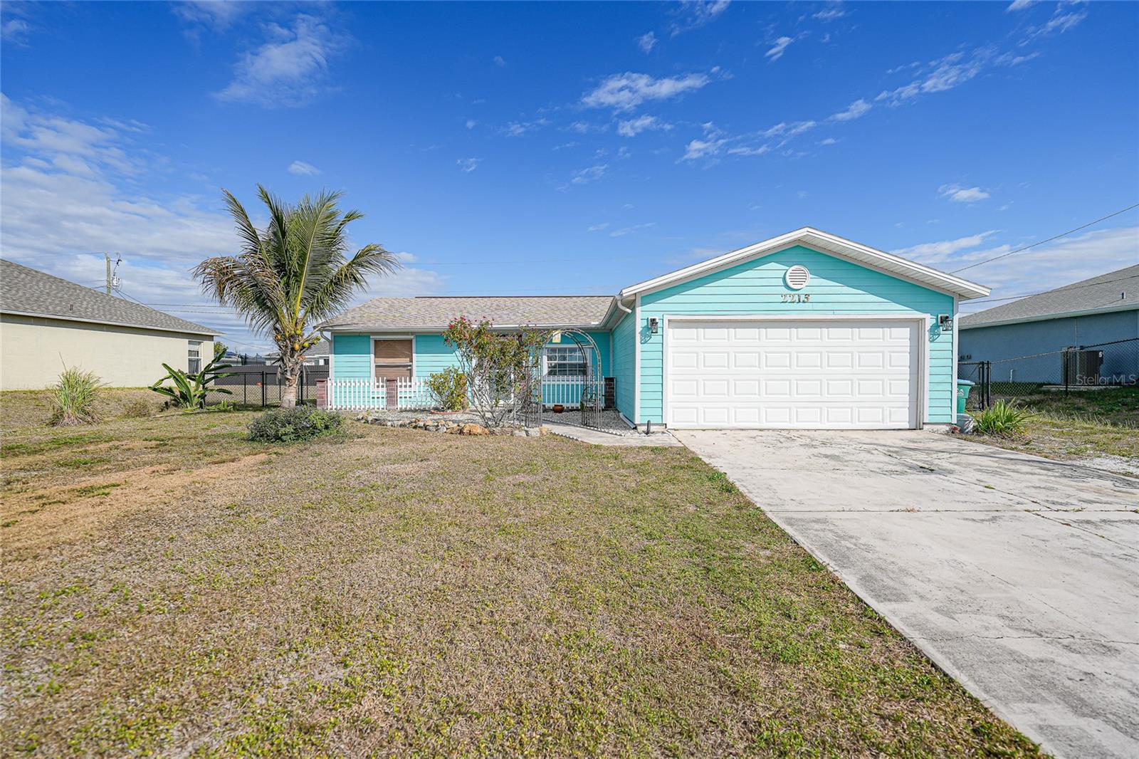 CAPE CORAL - Residential