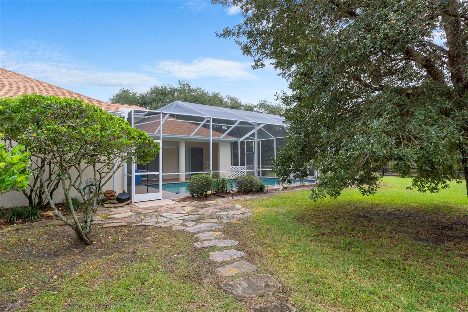 PINE RIDGE UNIT 02 - Residential