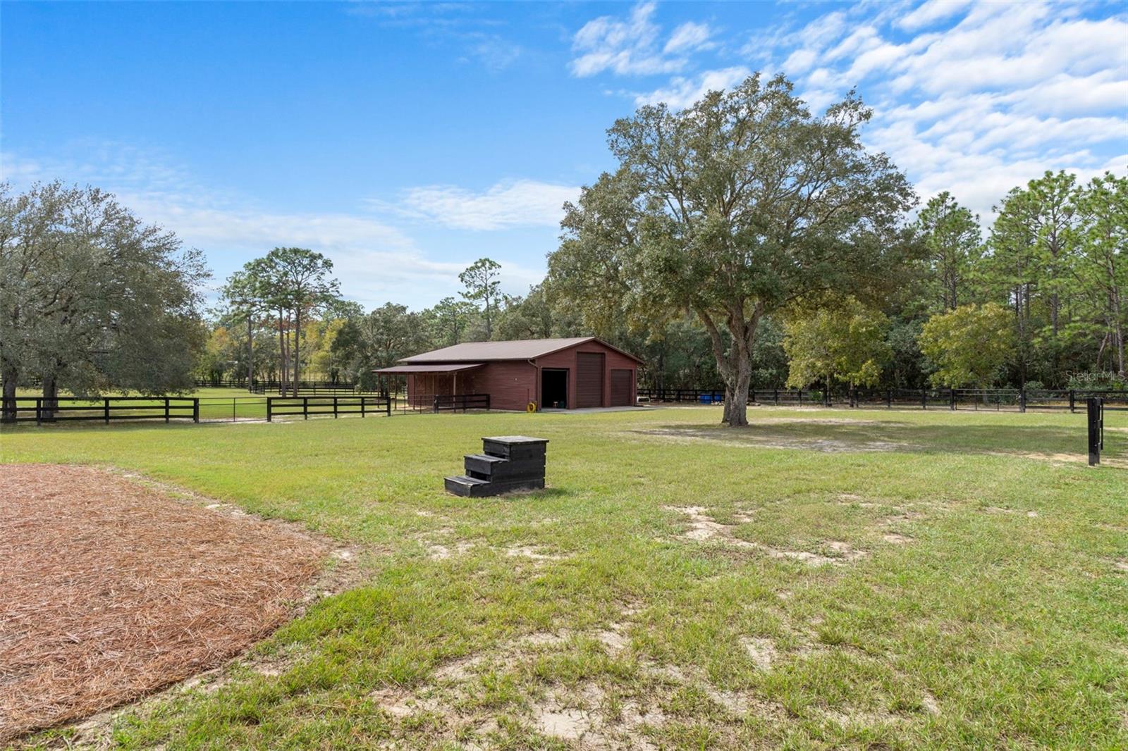 PINE RIDGE UNIT 02 - Residential