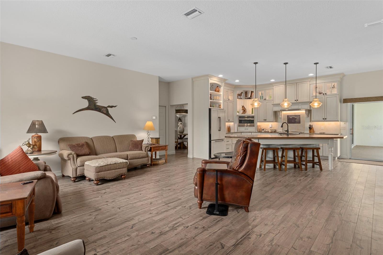 PINE RIDGE UNIT 02 - Residential