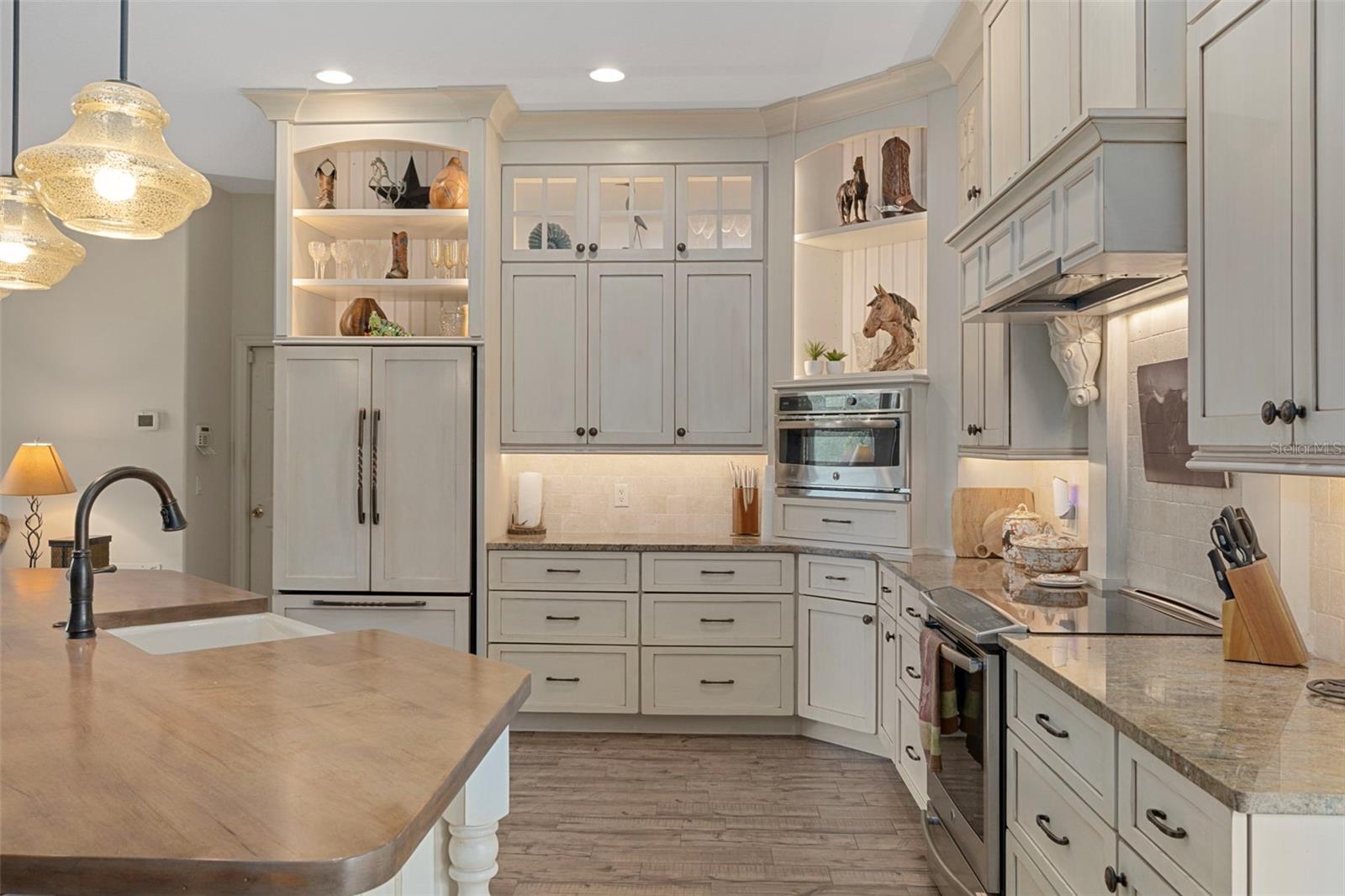 PINE RIDGE UNIT 02 - Residential