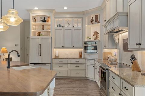 Tiny photo for 4202 N Pony Drive, Beverly Hills, FL 34465 (MLS # W7880217)