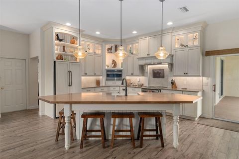 Tiny photo for 4202 N Pony Drive, Beverly Hills, FL 34465 (MLS # W7880217)