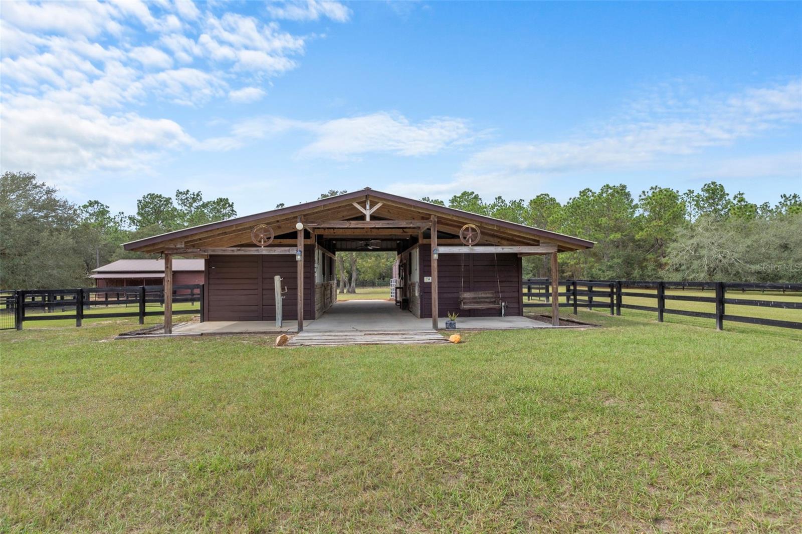 PINE RIDGE UNIT 02 - Residential