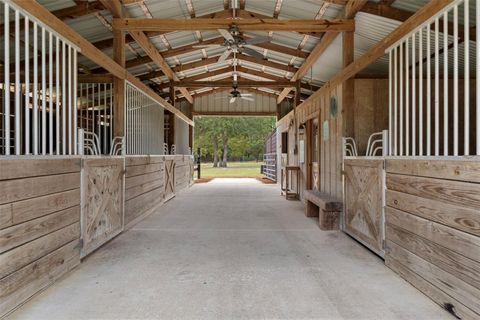 Tiny photo for 4202 N Pony Drive, Beverly Hills, FL 34465 (MLS # W7880217)