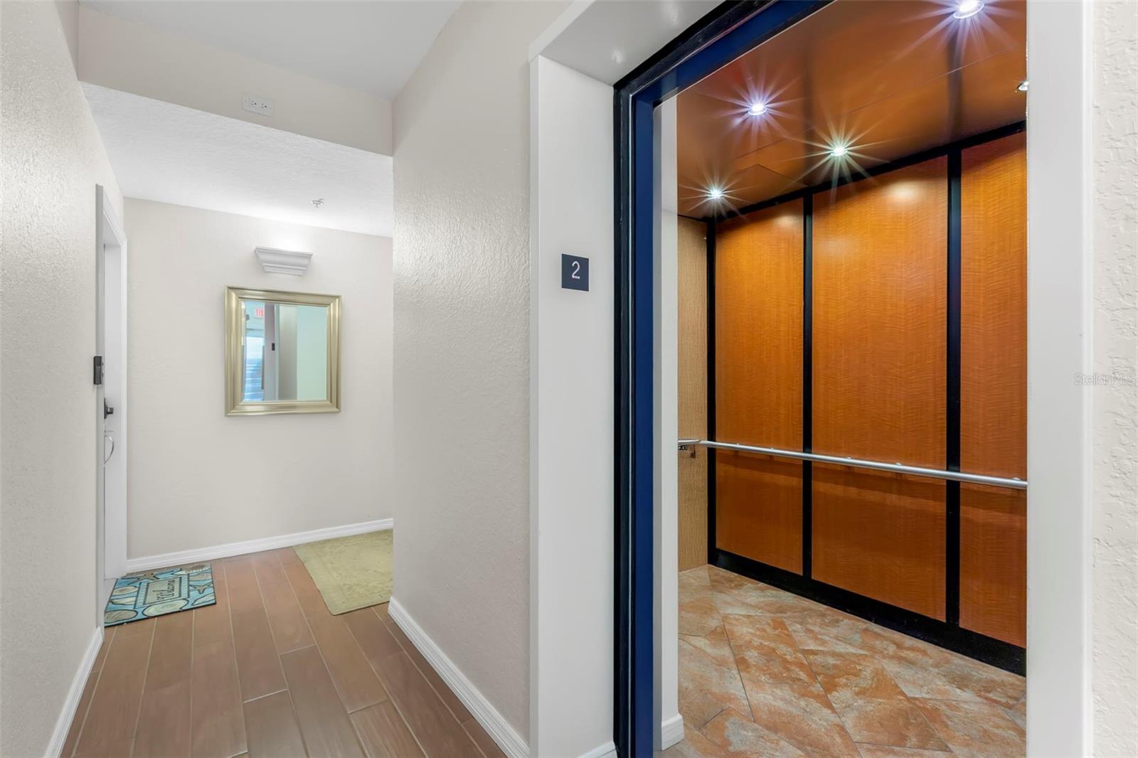 1695 PINELLAS BAYWAY S D1