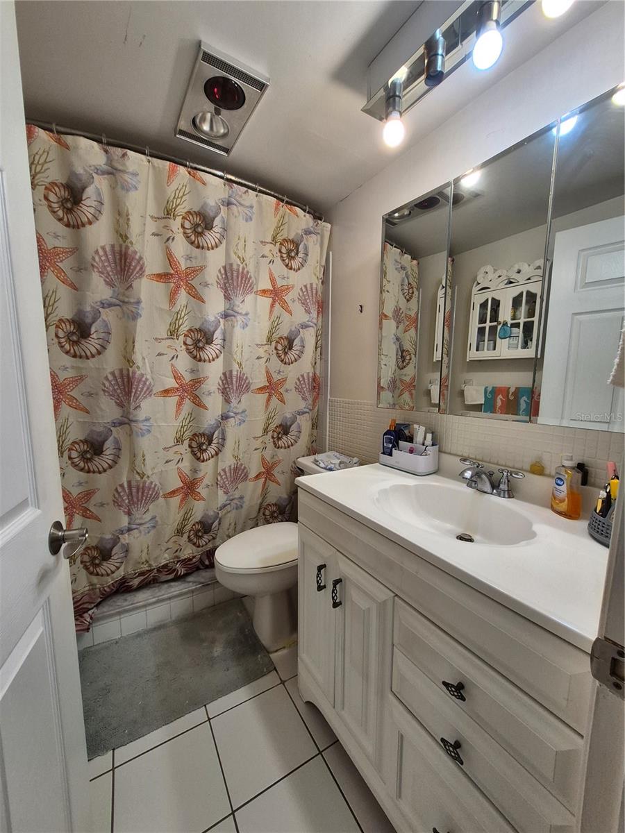 TOWN APTS CONDO - Residential