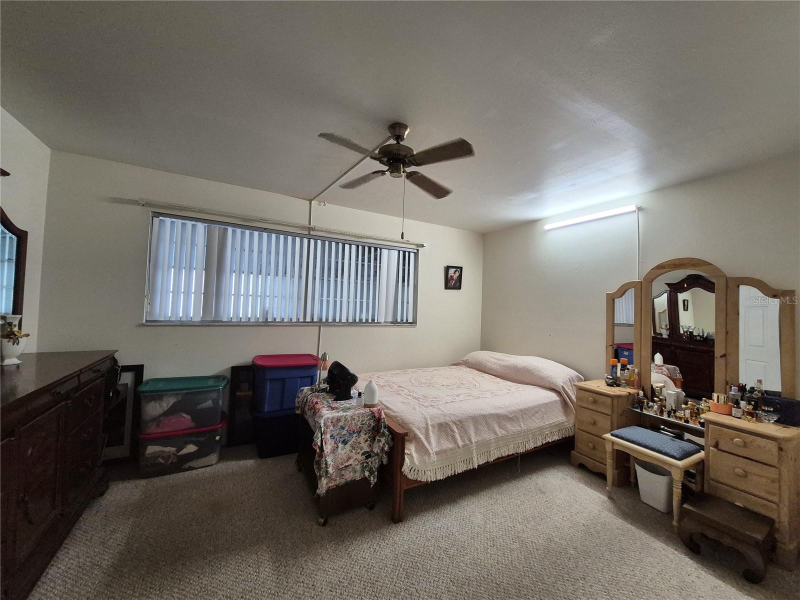 TOWN APTS CONDO - Residential