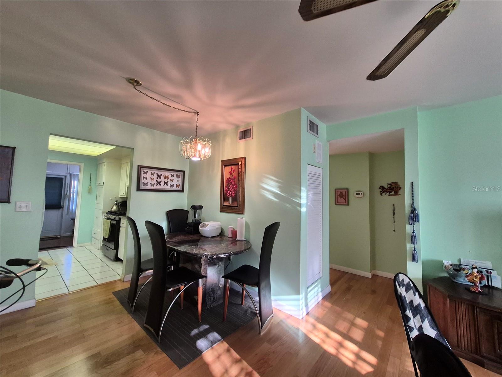 TOWN APTS CONDO - Residential