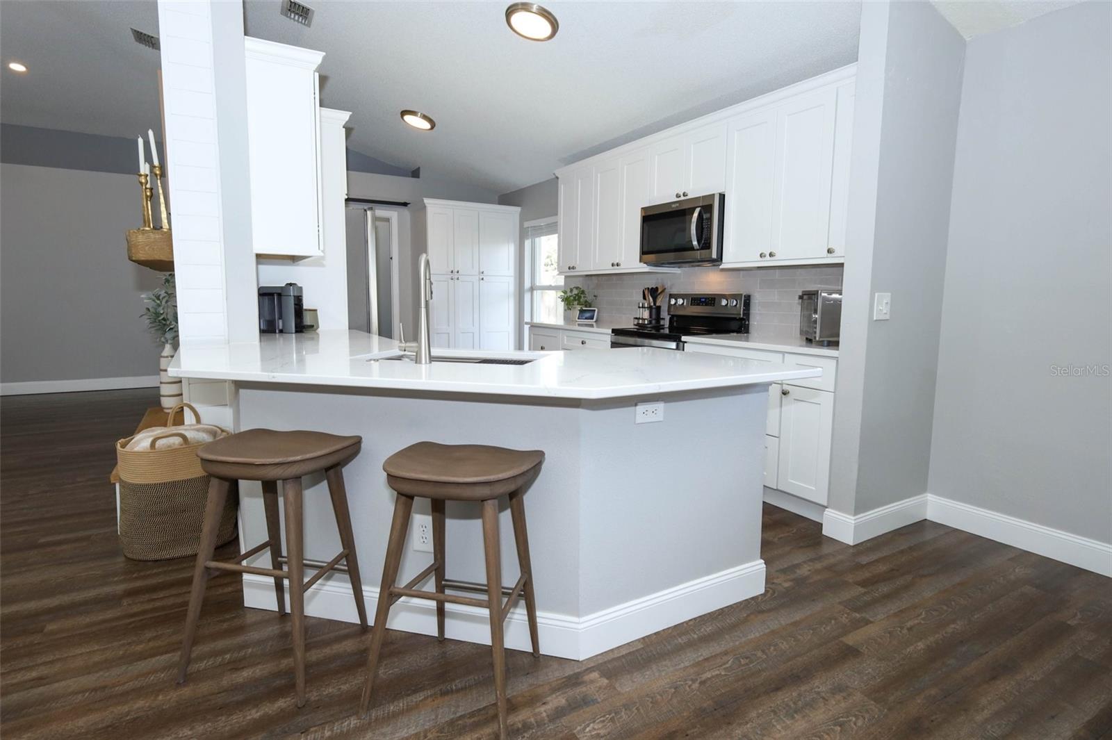 WEKIVA CHASE - Residential