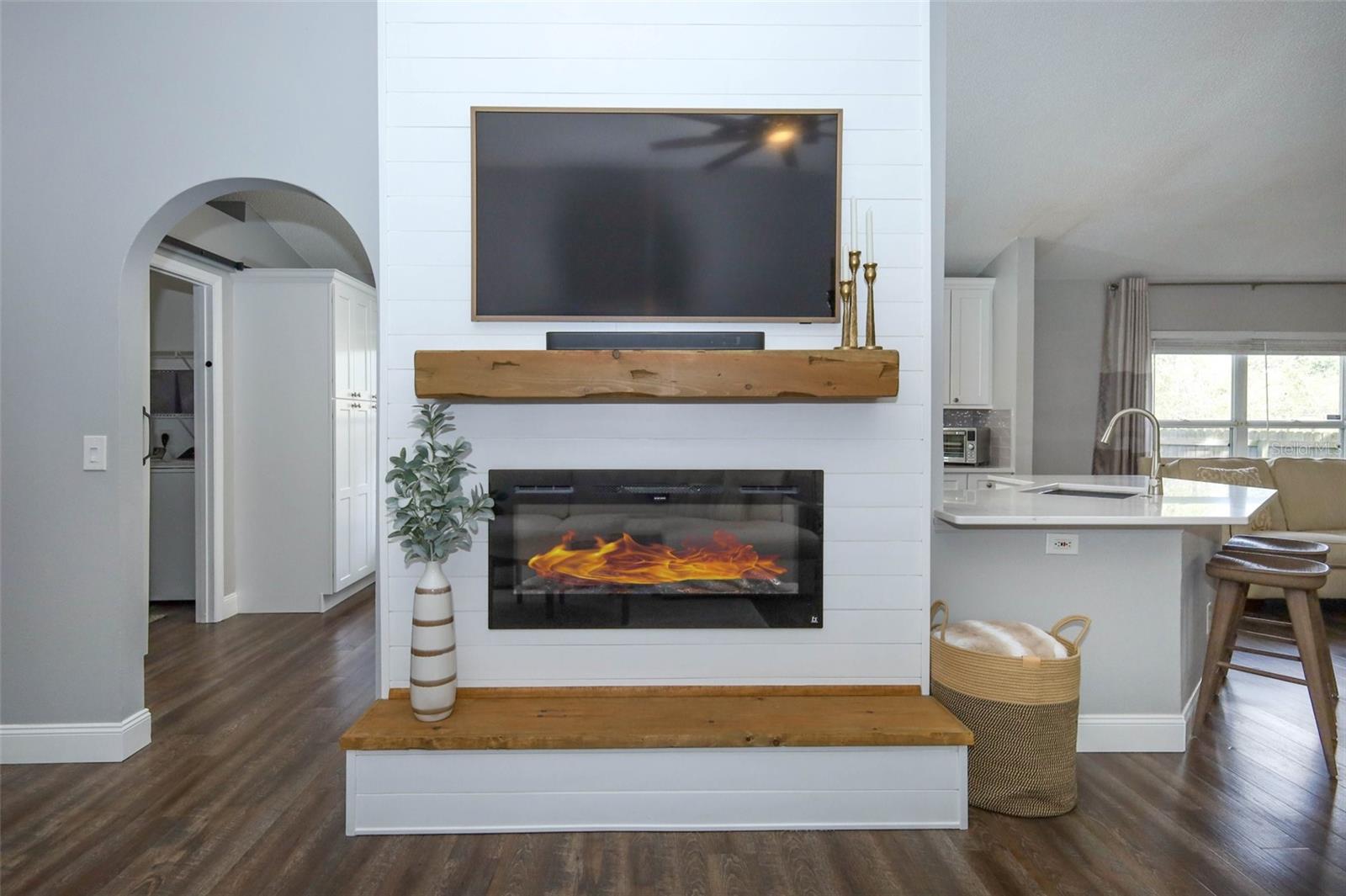 WEKIVA CHASE - Residential