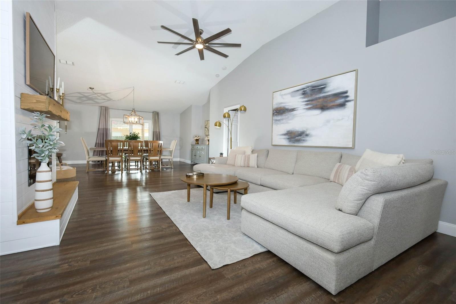 WEKIVA CHASE - Residential