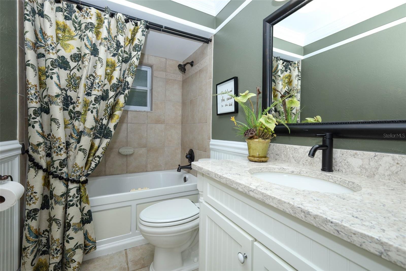 GARDEN LAKE ESTATES UNIT 3 - Residential