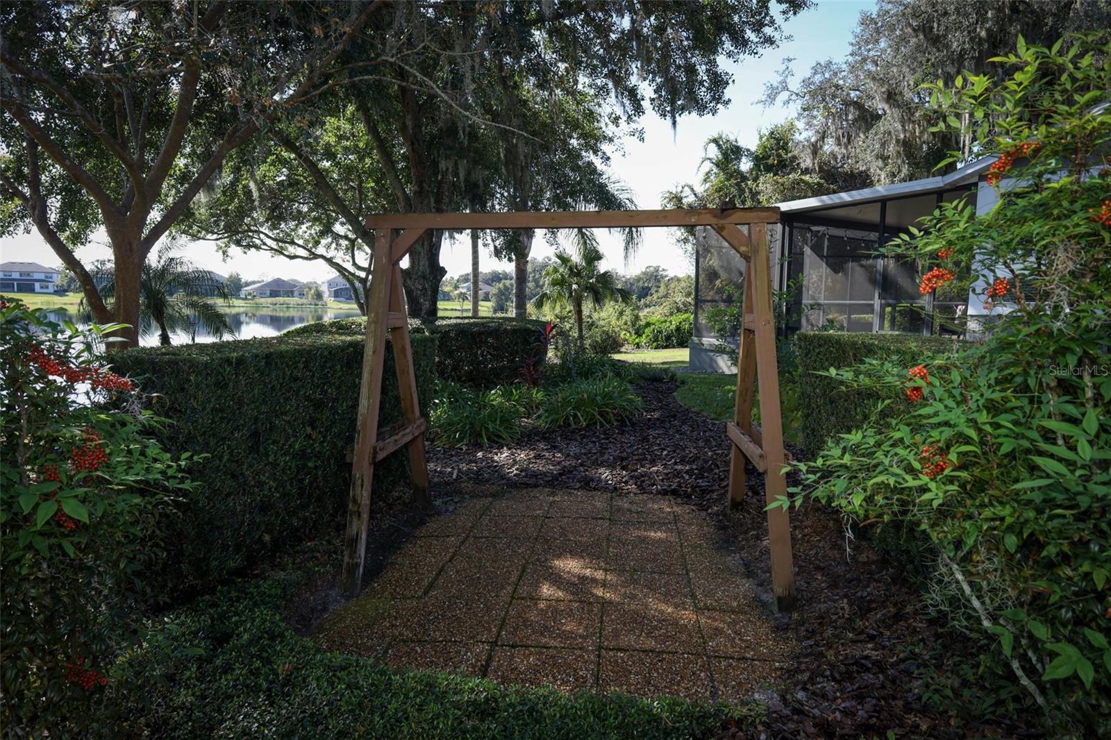 GARDEN LAKE ESTATES UNIT 3 - Residential