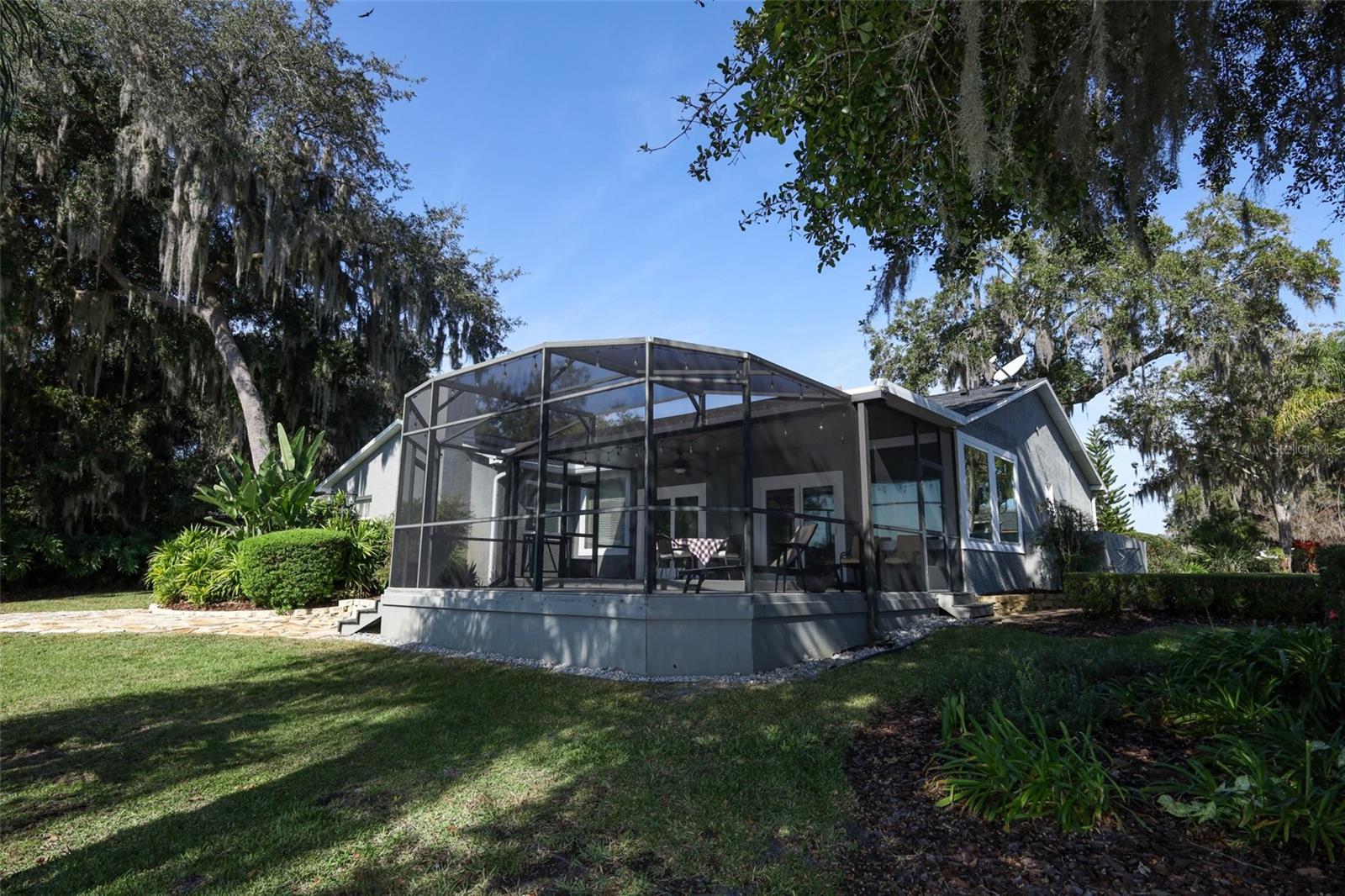 GARDEN LAKE ESTATES UNIT 3 - Residential