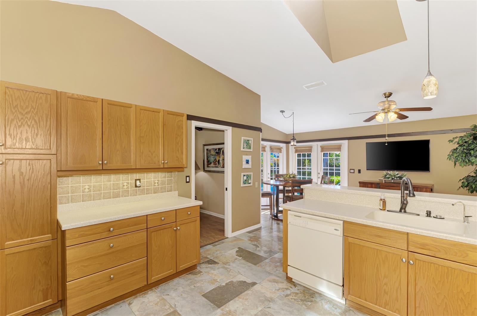 PINEBROOK SOUTH - Residential