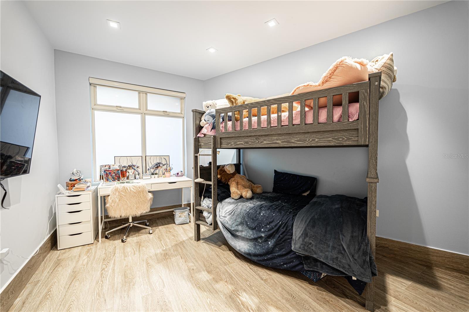 PLANTATION VILLAGE - Residential