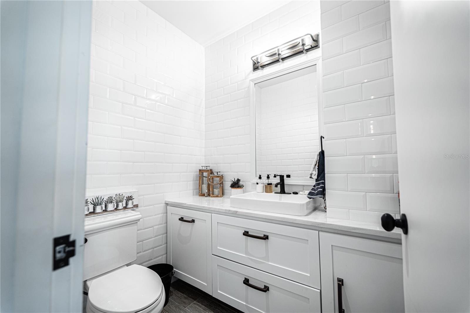 PLANTATION VILLAGE - Residential