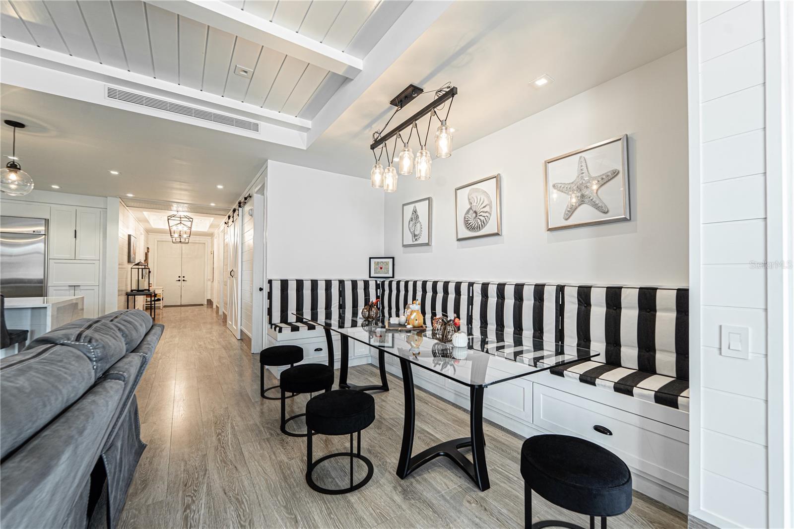 PLANTATION VILLAGE - Residential