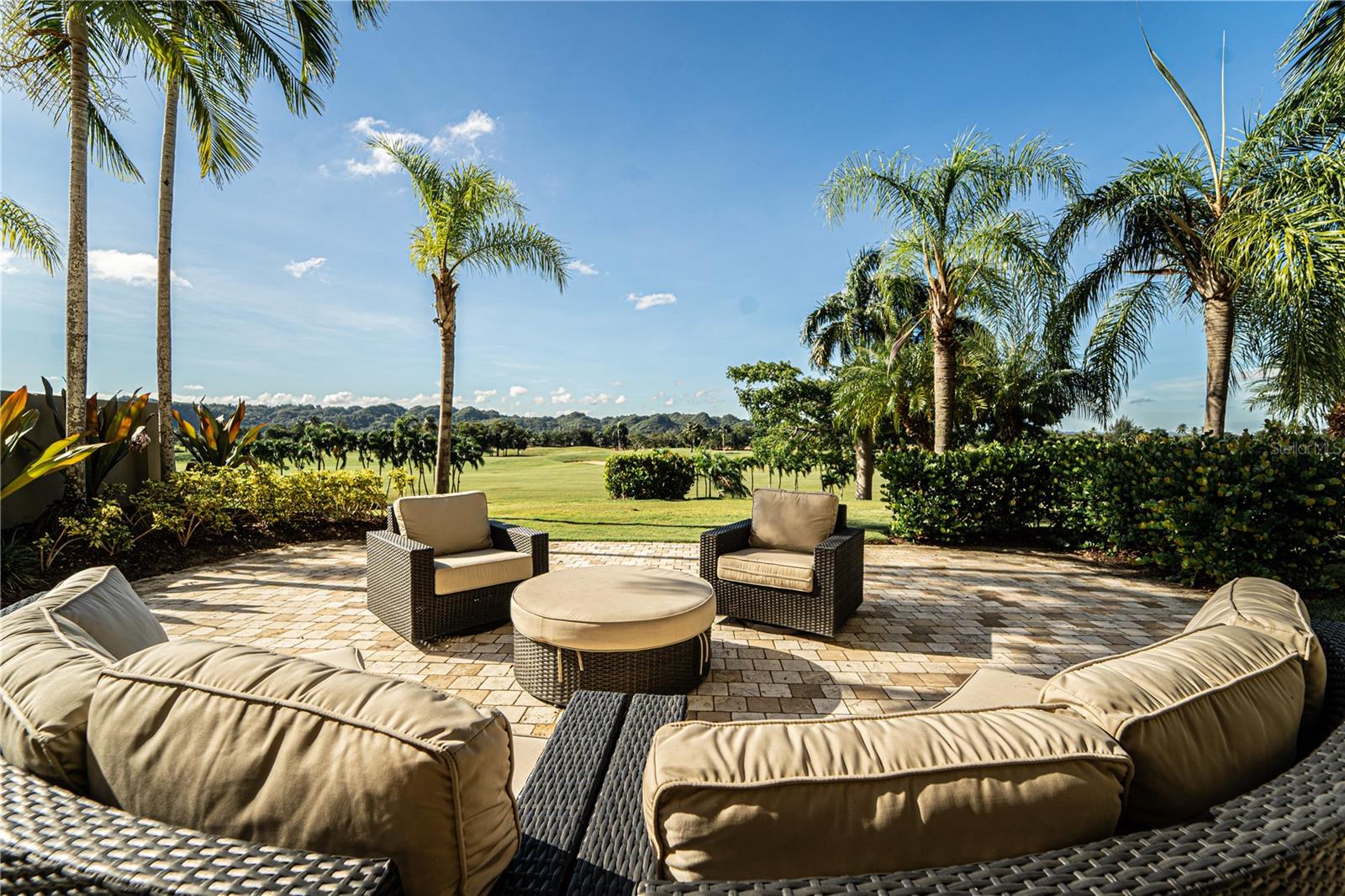 PLANTATION VILLAGE - Residential