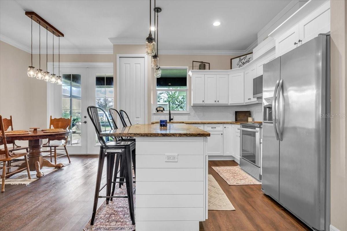 RIVER OAKS SUB - Residential