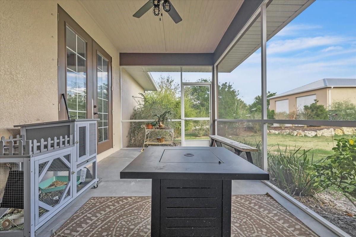 RIVER OAKS SUB - Residential