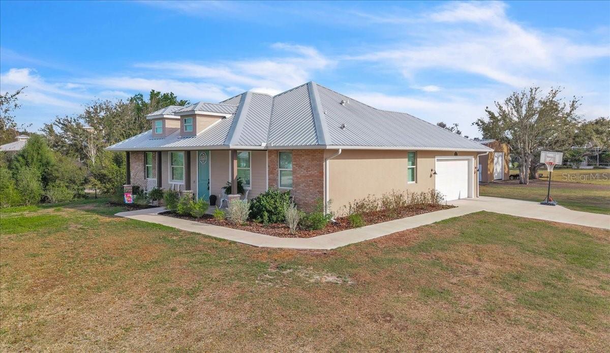 RIVER OAKS SUB - Residential