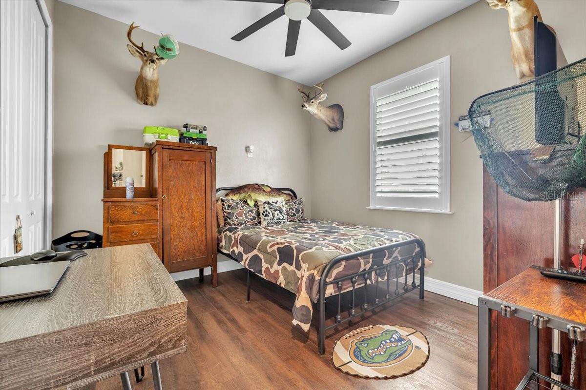 RIVER OAKS SUB - Residential