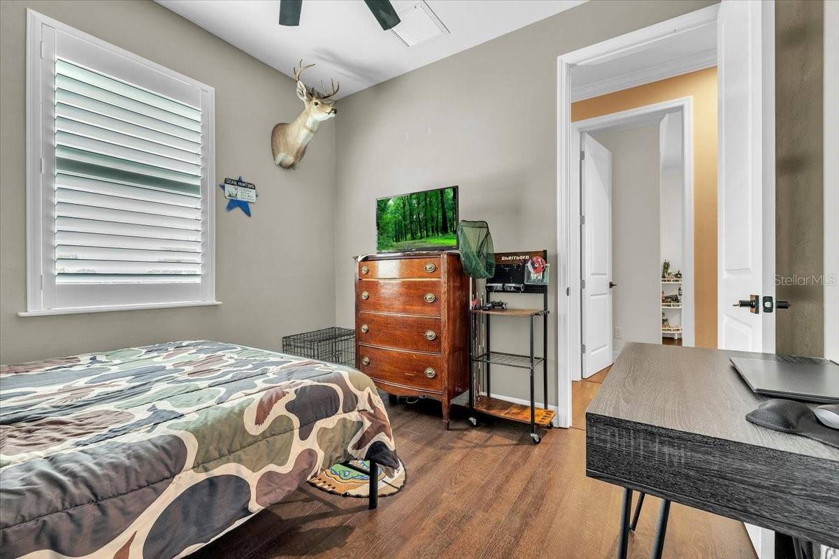 RIVER OAKS SUB - Residential