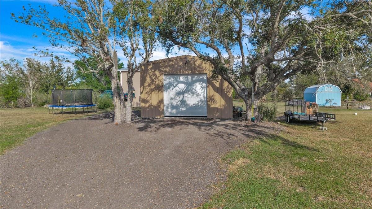 RIVER OAKS SUB - Residential