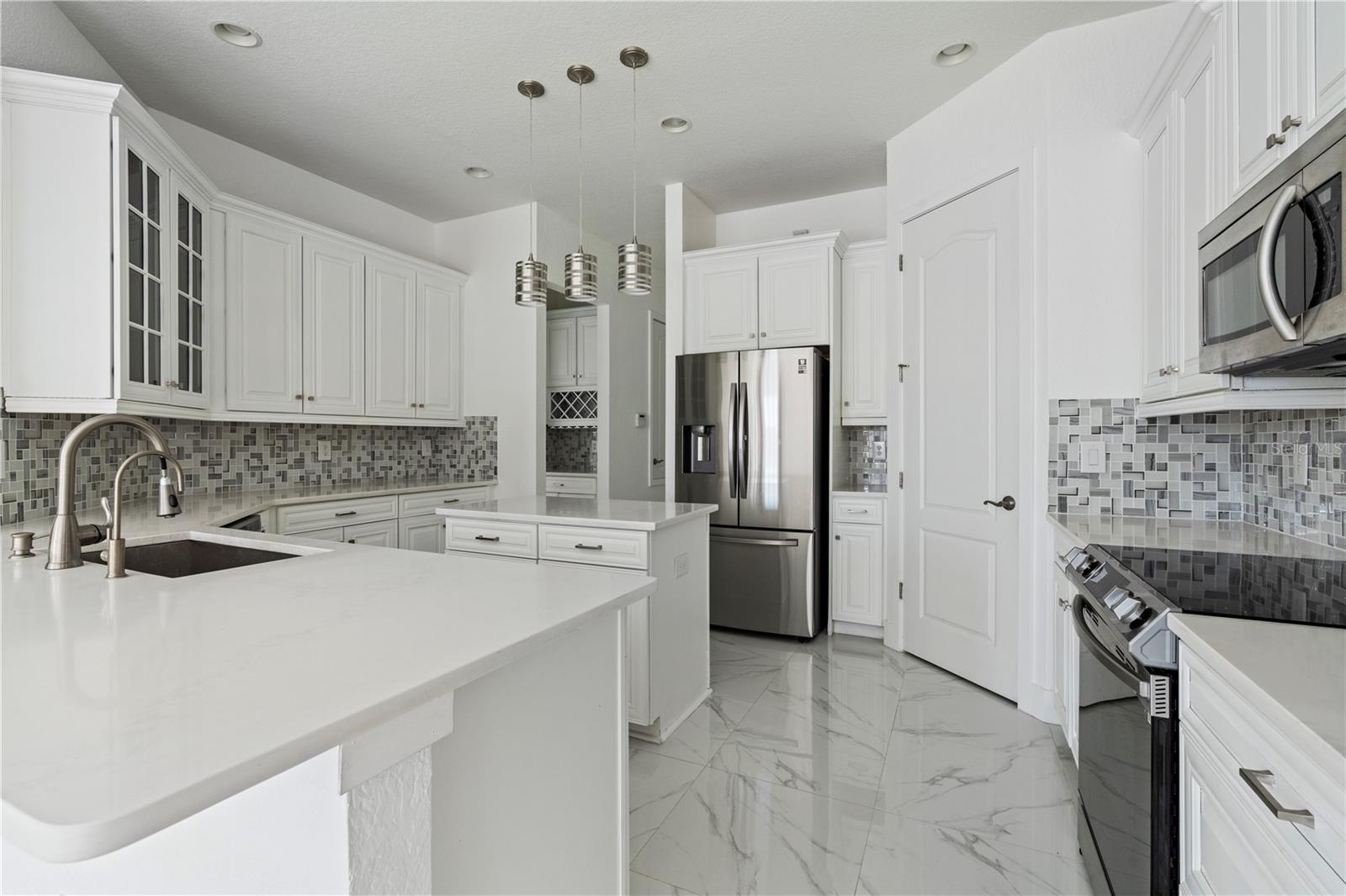 EAGLE CRK VILLAGE G PH 1 - Residential Lease